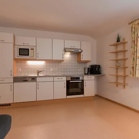 Haus Walser Apartamento *